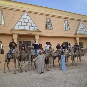 Pyramids & 3*, Luksor Egipto